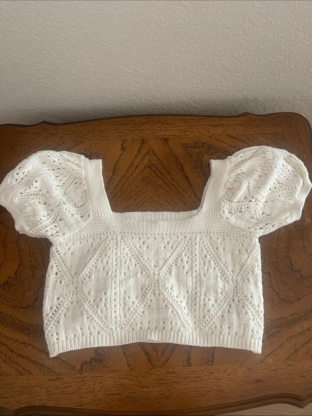 White Crochet Knit Crop Top — Women’s Square Neck Cropped Tank